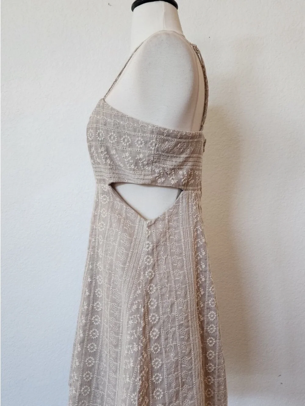 NWT. Medium Juniors, Altar'd State Taupe embroidered cutout Mini Dress - Picture 9 of 9